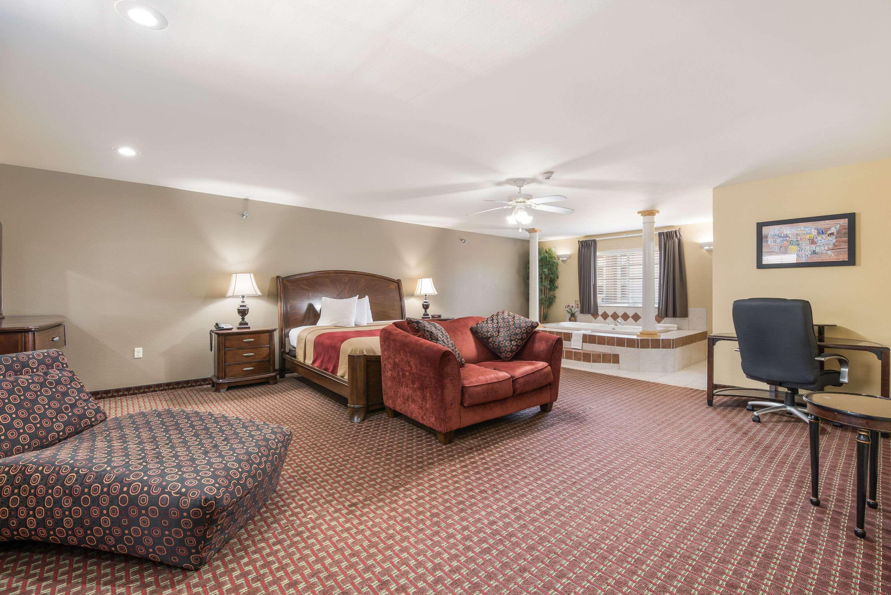 Econo Lodge Inn&Suites Bryant Esterno foto